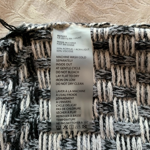 Dex Black and Grey Fringe Sweater with Hood - Picture 4 of 4